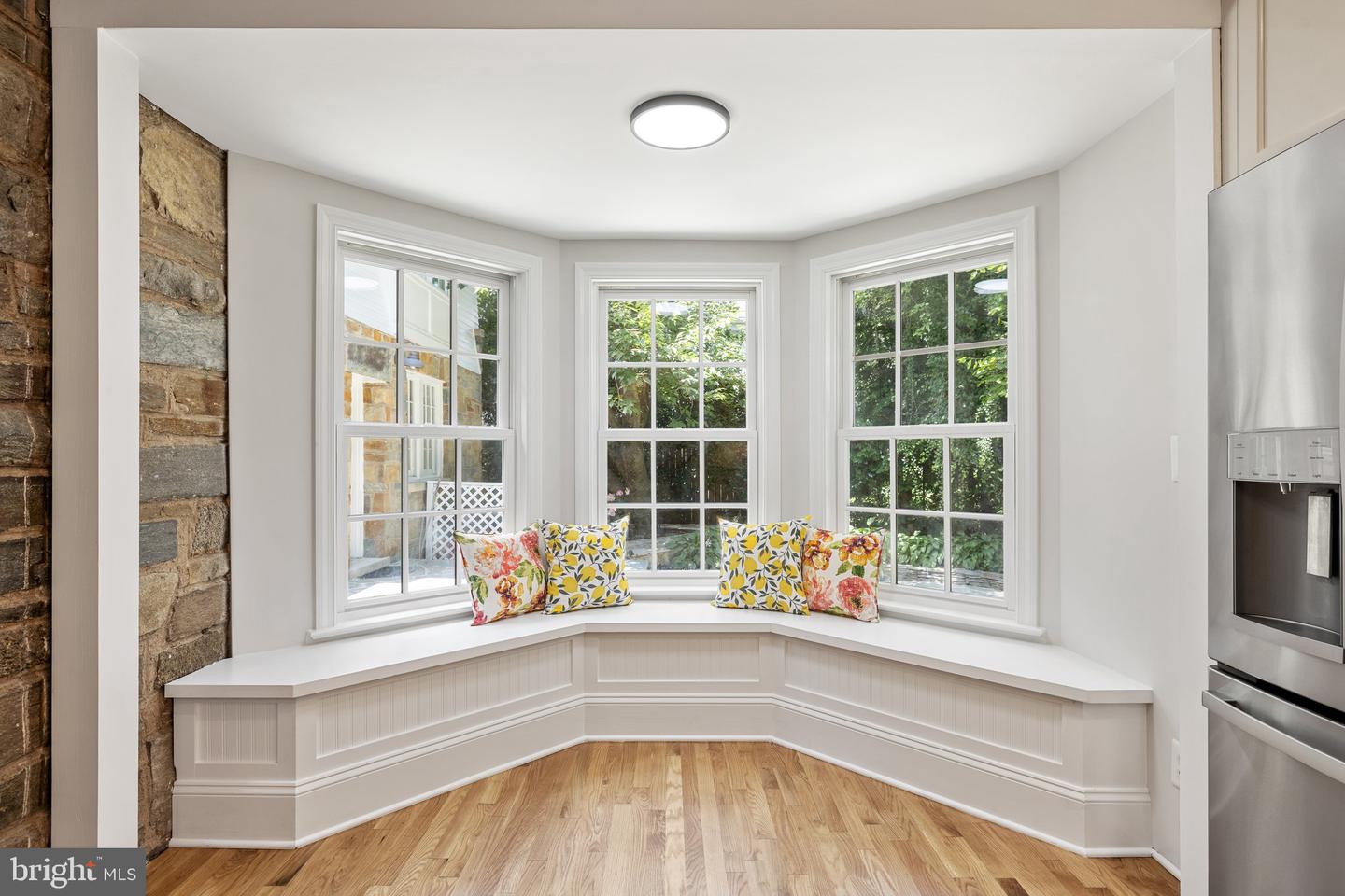 2503 N JEFFERSON ST, ARLINGTON, Virginia 22207, 6 Bedrooms Bedrooms, ,4 BathroomsBathrooms,Residential,For sale,2503 N JEFFERSON ST,VAAR2055930 MLS # VAAR2055930