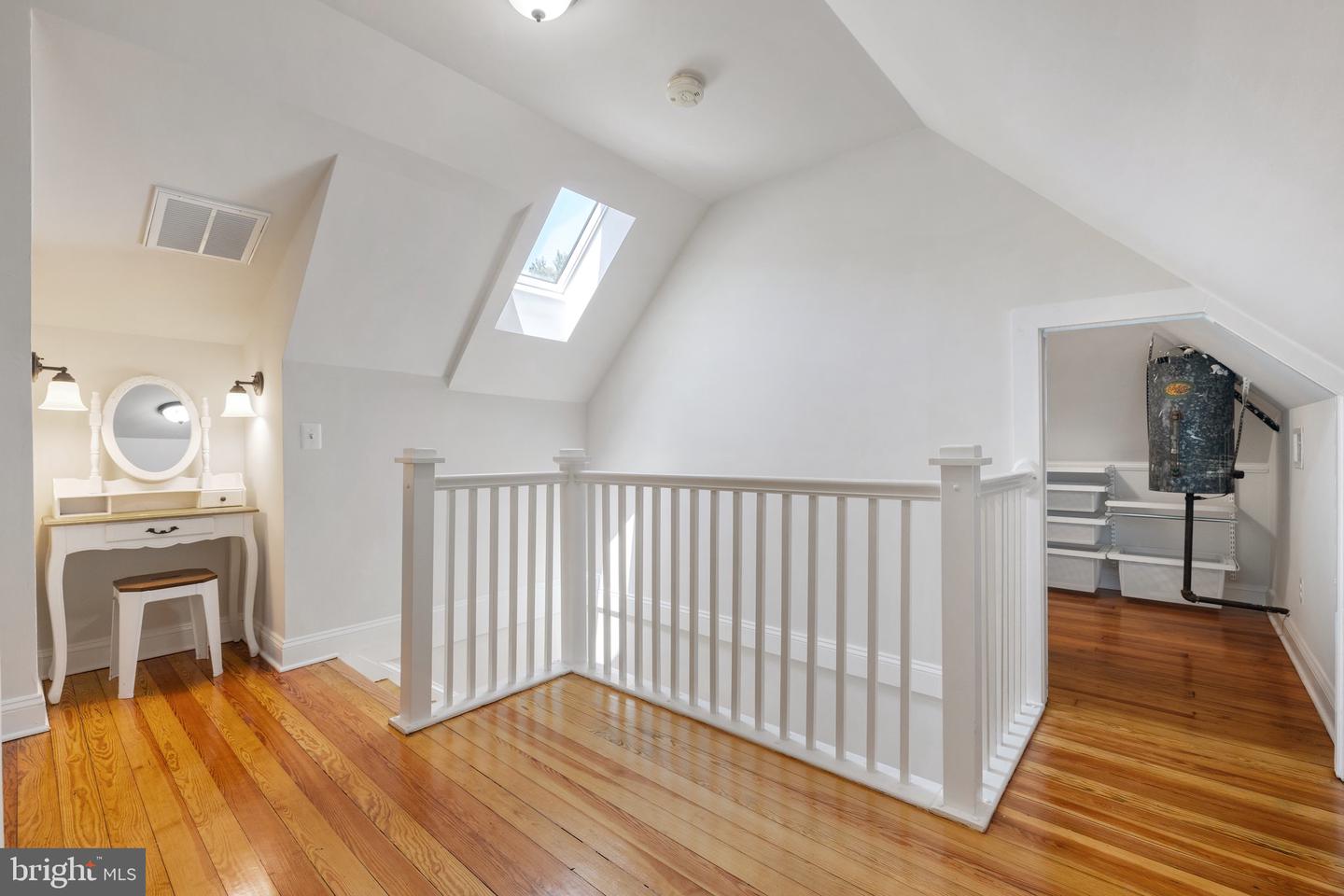 2503 N JEFFERSON ST, ARLINGTON, Virginia 22207, 6 Bedrooms Bedrooms, ,4 BathroomsBathrooms,Residential,For sale,2503 N JEFFERSON ST,VAAR2055930 MLS # VAAR2055930