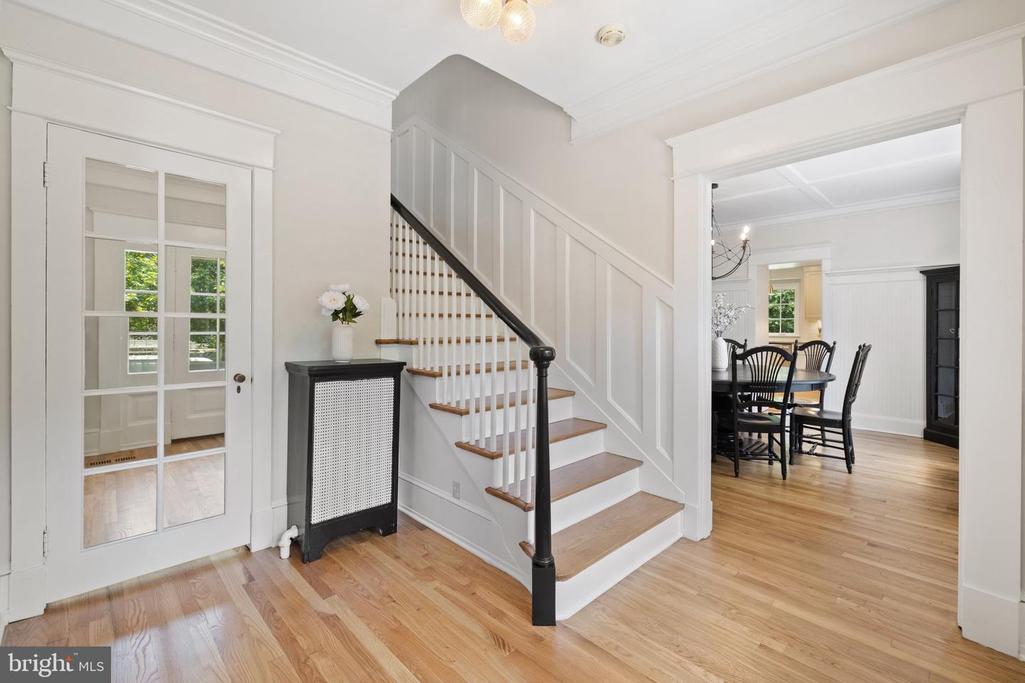 2503 N JEFFERSON ST, ARLINGTON, Virginia 22207, 6 Bedrooms Bedrooms, ,4 BathroomsBathrooms,Residential,For sale,2503 N JEFFERSON ST,VAAR2055930 MLS # VAAR2055930