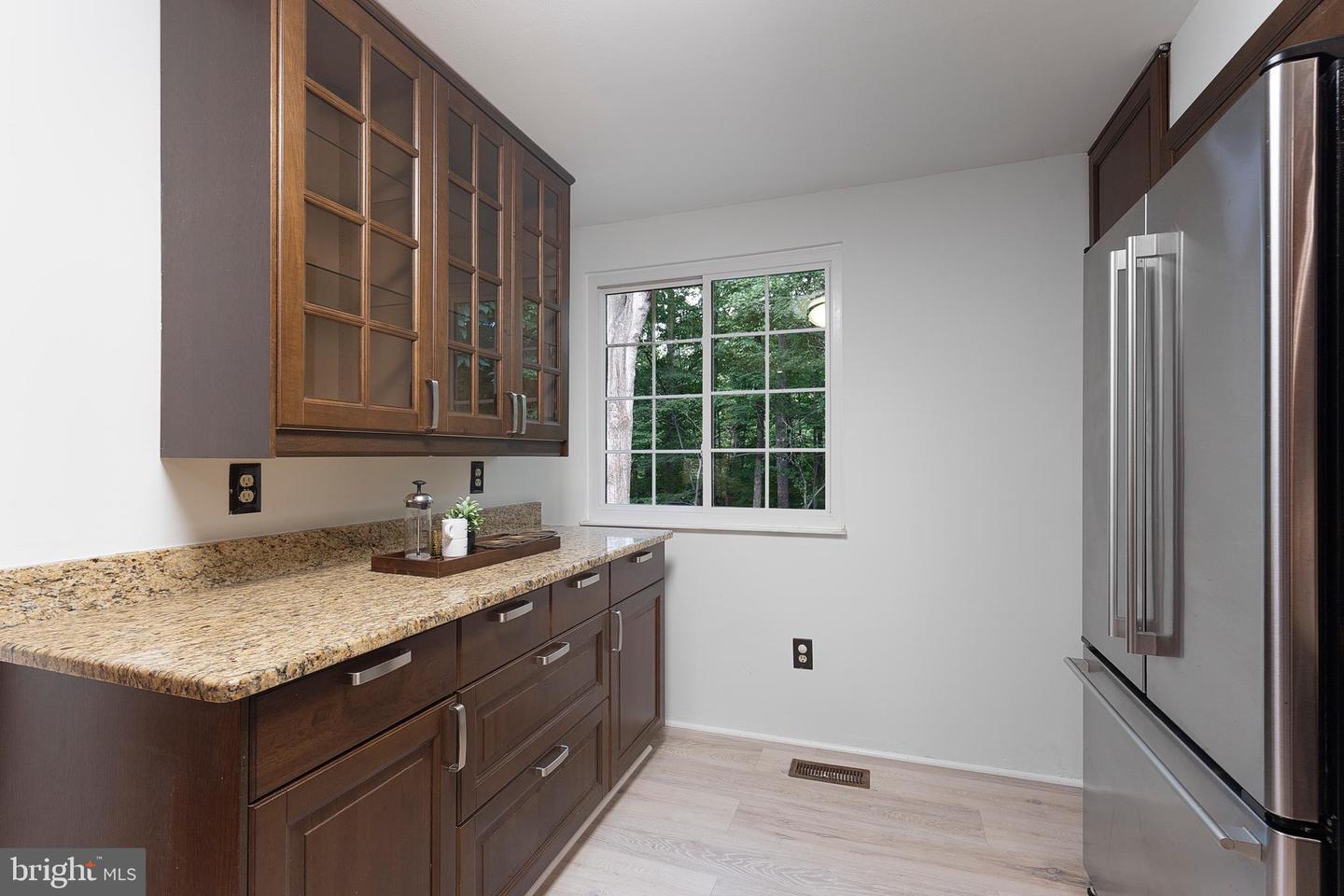 2323 MIDDLE CREEK LN, RESTON, Virginia 20191, 3 Bedrooms Bedrooms, ,2 BathroomsBathrooms,Residential,For sale,2323 MIDDLE CREEK LN,VAFX2234024 MLS # VAFX2234024