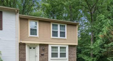 2323 MIDDLE CREEK LN, RESTON, Virginia 20191, 3 Bedrooms Bedrooms, ,2 BathroomsBathrooms,Residential,For sale,2323 MIDDLE CREEK LN,VAFX2234024 MLS # VAFX2234024
