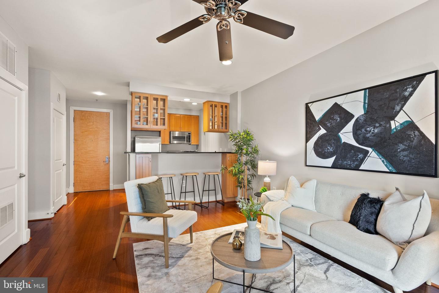 1200 N HARTFORD ST #610, ARLINGTON, Virginia 22201, 1 Bedroom Bedrooms, ,1 BathroomBathrooms,Residential,For sale,1200 N HARTFORD ST #610,VAAR2056734 MLS # VAAR2056734