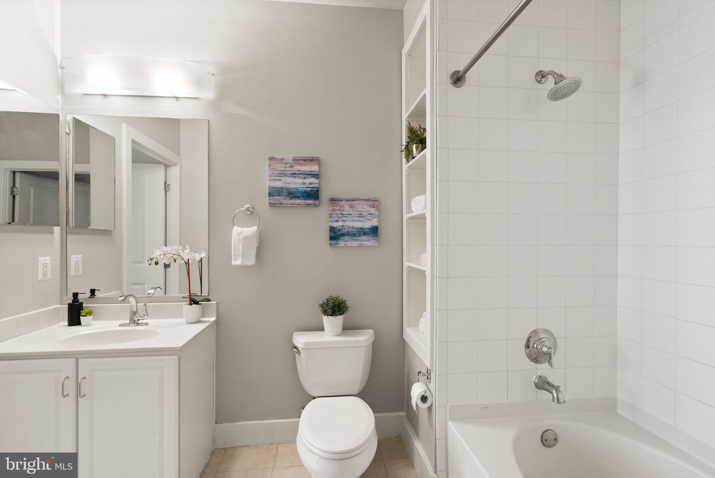 1200 N HARTFORD ST #610, ARLINGTON, Virginia 22201, 1 Bedroom Bedrooms, ,1 BathroomBathrooms,Residential,For sale,1200 N HARTFORD ST #610,VAAR2056734 MLS # VAAR2056734