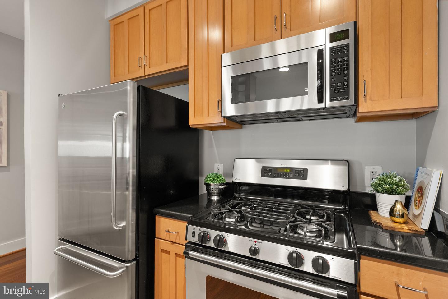 1200 N HARTFORD ST #610, ARLINGTON, Virginia 22201, 1 Bedroom Bedrooms, ,1 BathroomBathrooms,Residential,For sale,1200 N HARTFORD ST #610,VAAR2056734 MLS # VAAR2056734