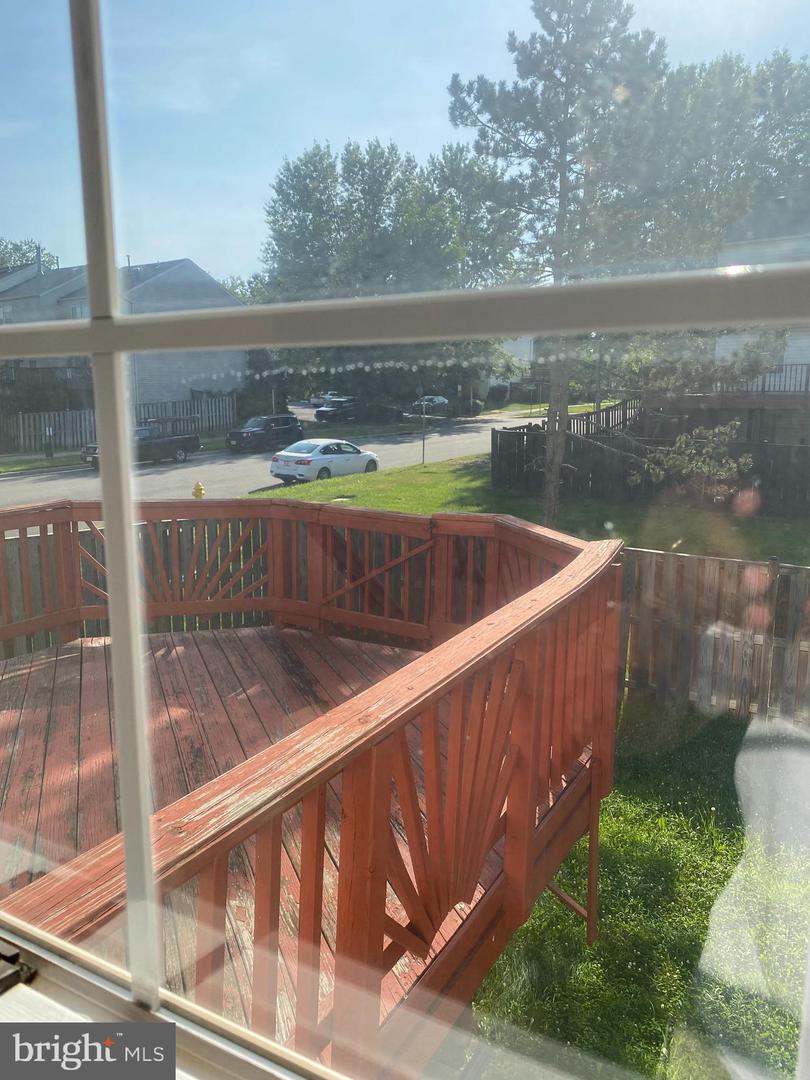 12896 SCHALK CT, WOODBRIDGE, Virginia 22192, 3 Bedrooms Bedrooms, 6 Rooms Rooms,2 BathroomsBathrooms,Residential,For sale,12896 SCHALK CT,VAPW2093826 MLS # VAPW2093826