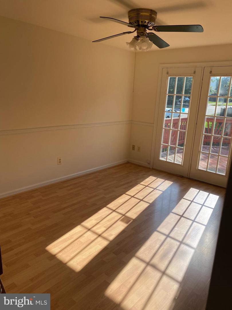 12896 SCHALK CT, WOODBRIDGE, Virginia 22192, 3 Bedrooms Bedrooms, 6 Rooms Rooms,2 BathroomsBathrooms,Residential,For sale,12896 SCHALK CT,VAPW2093826 MLS # VAPW2093826