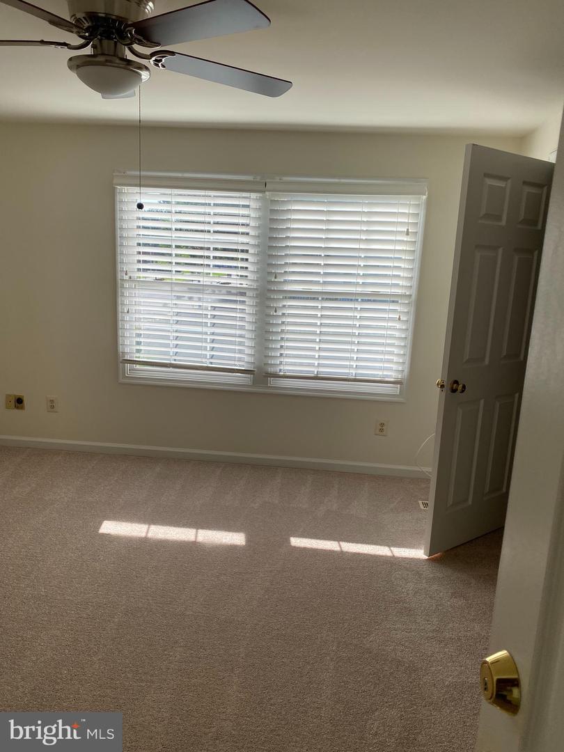 12896 SCHALK CT, WOODBRIDGE, Virginia 22192, 3 Bedrooms Bedrooms, 6 Rooms Rooms,2 BathroomsBathrooms,Residential,For sale,12896 SCHALK CT,VAPW2093826 MLS # VAPW2093826