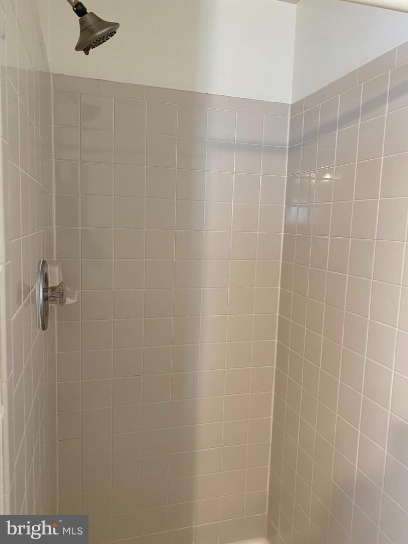 12896 SCHALK CT, WOODBRIDGE, Virginia 22192, 3 Bedrooms Bedrooms, 6 Rooms Rooms,2 BathroomsBathrooms,Residential,For sale,12896 SCHALK CT,VAPW2093826 MLS # VAPW2093826