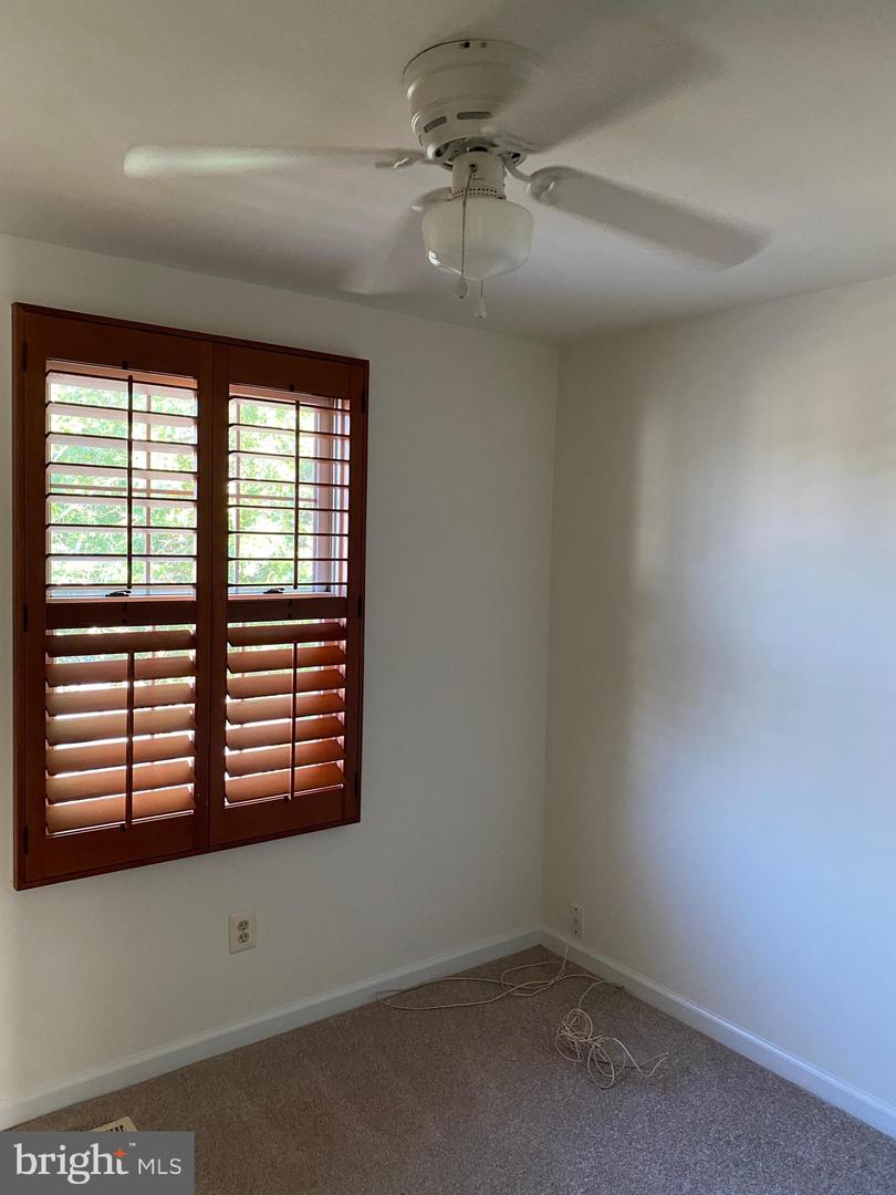 12896 SCHALK CT, WOODBRIDGE, Virginia 22192, 3 Bedrooms Bedrooms, 6 Rooms Rooms,2 BathroomsBathrooms,Residential,For sale,12896 SCHALK CT,VAPW2093826 MLS # VAPW2093826