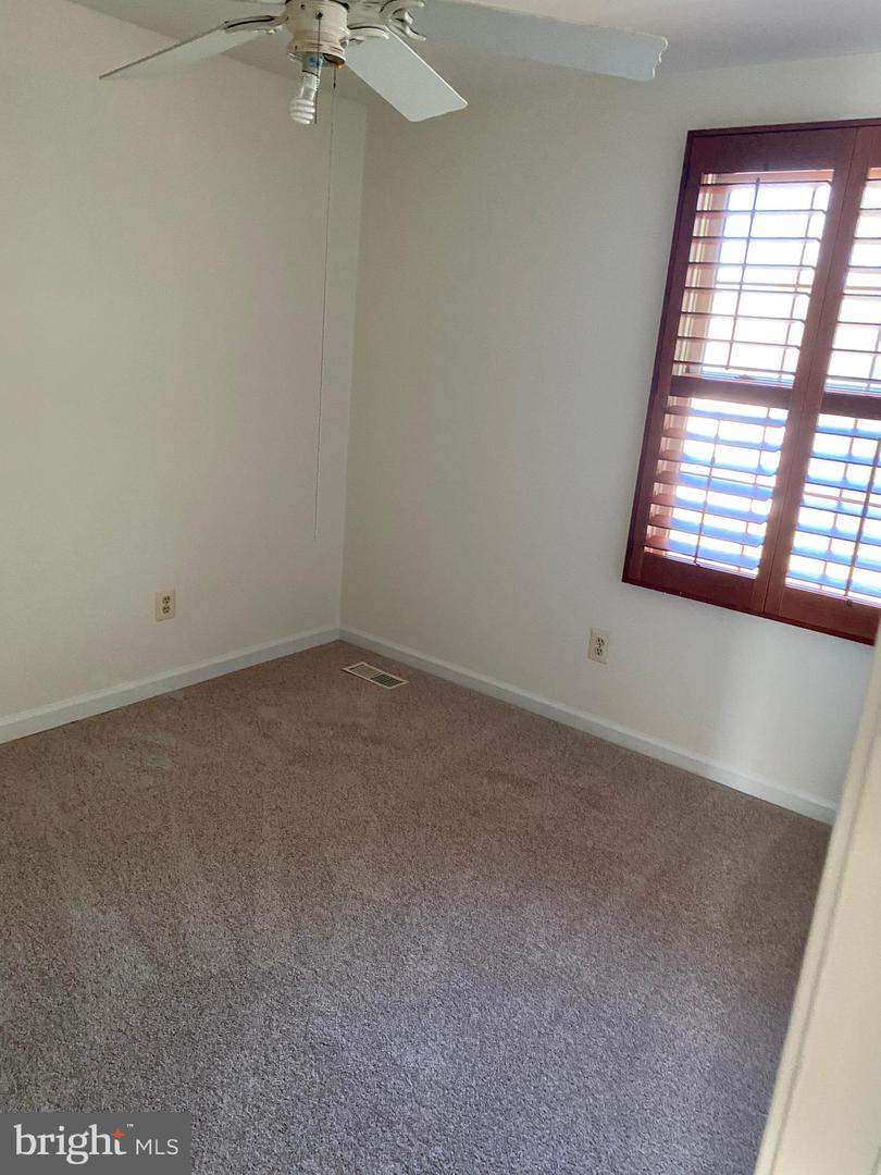 12896 SCHALK CT, WOODBRIDGE, Virginia 22192, 3 Bedrooms Bedrooms, 6 Rooms Rooms,2 BathroomsBathrooms,Residential,For sale,12896 SCHALK CT,VAPW2093826 MLS # VAPW2093826