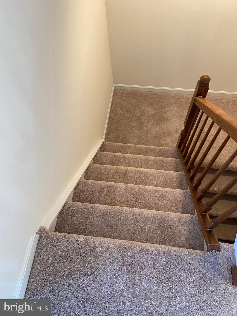 12896 SCHALK CT, WOODBRIDGE, Virginia 22192, 3 Bedrooms Bedrooms, 6 Rooms Rooms,2 BathroomsBathrooms,Residential,For sale,12896 SCHALK CT,VAPW2093826 MLS # VAPW2093826