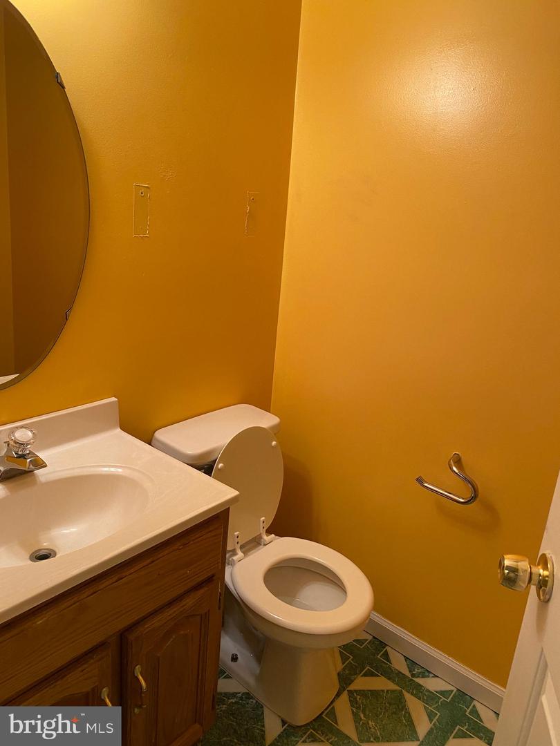 12896 SCHALK CT, WOODBRIDGE, Virginia 22192, 3 Bedrooms Bedrooms, 6 Rooms Rooms,2 BathroomsBathrooms,Residential,For sale,12896 SCHALK CT,VAPW2093826 MLS # VAPW2093826
