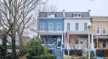 304 12TH ST NE, WASHINGTON, District Of Columbia 20002, 4 Bedrooms Bedrooms, ,3 BathroomsBathrooms,Residential,For sale,304 12TH ST NE,DCDC2200942 MLS # DCDC2200942