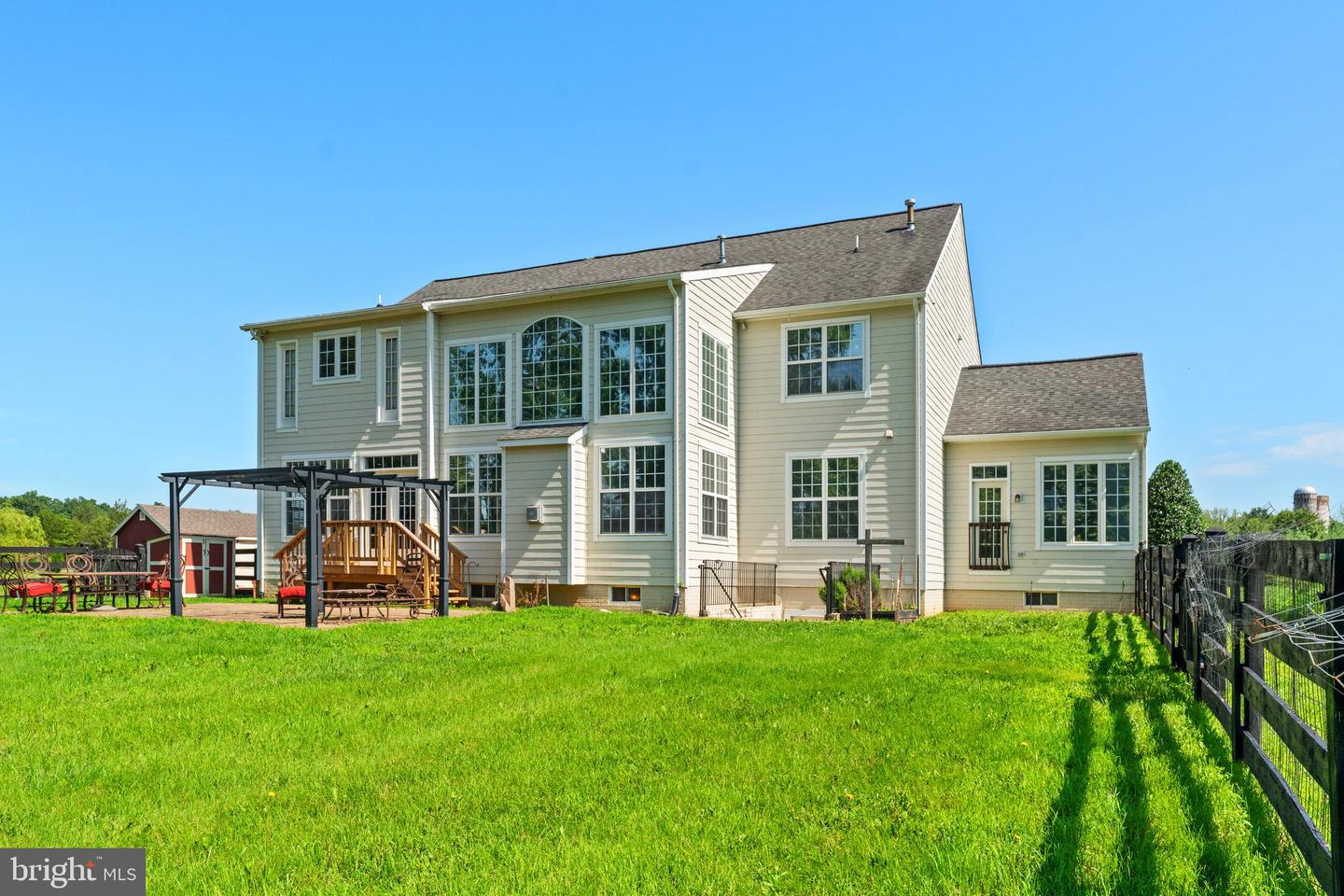 13700 JORDAN MEADOWS LN, NOKESVILLE, Virginia 20181, 4 Bedrooms Bedrooms, ,4 BathroomsBathrooms,Residential,For sale,13700 JORDAN MEADOWS LN,VAPW2095248 MLS # VAPW2095248