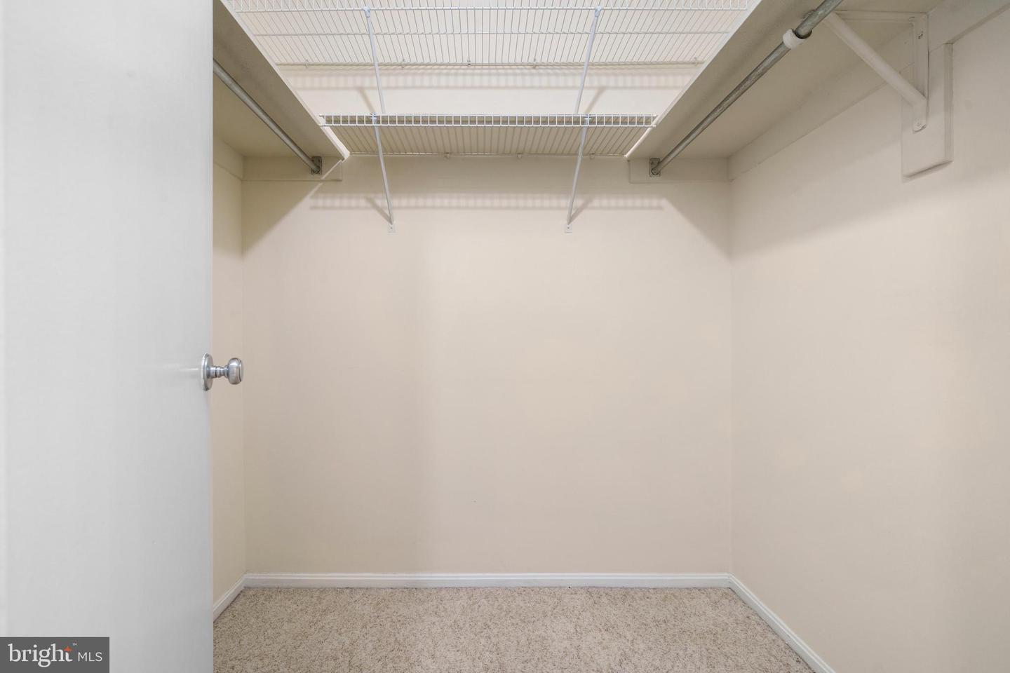 307 YOAKUM PKWY #1105, ALEXANDRIA, Virginia 22304, 2 Bedrooms Bedrooms, ,2 BathroomsBathrooms,Residential,For sale,307 YOAKUM PKWY #1105,VAAX2045634 MLS # VAAX2045634