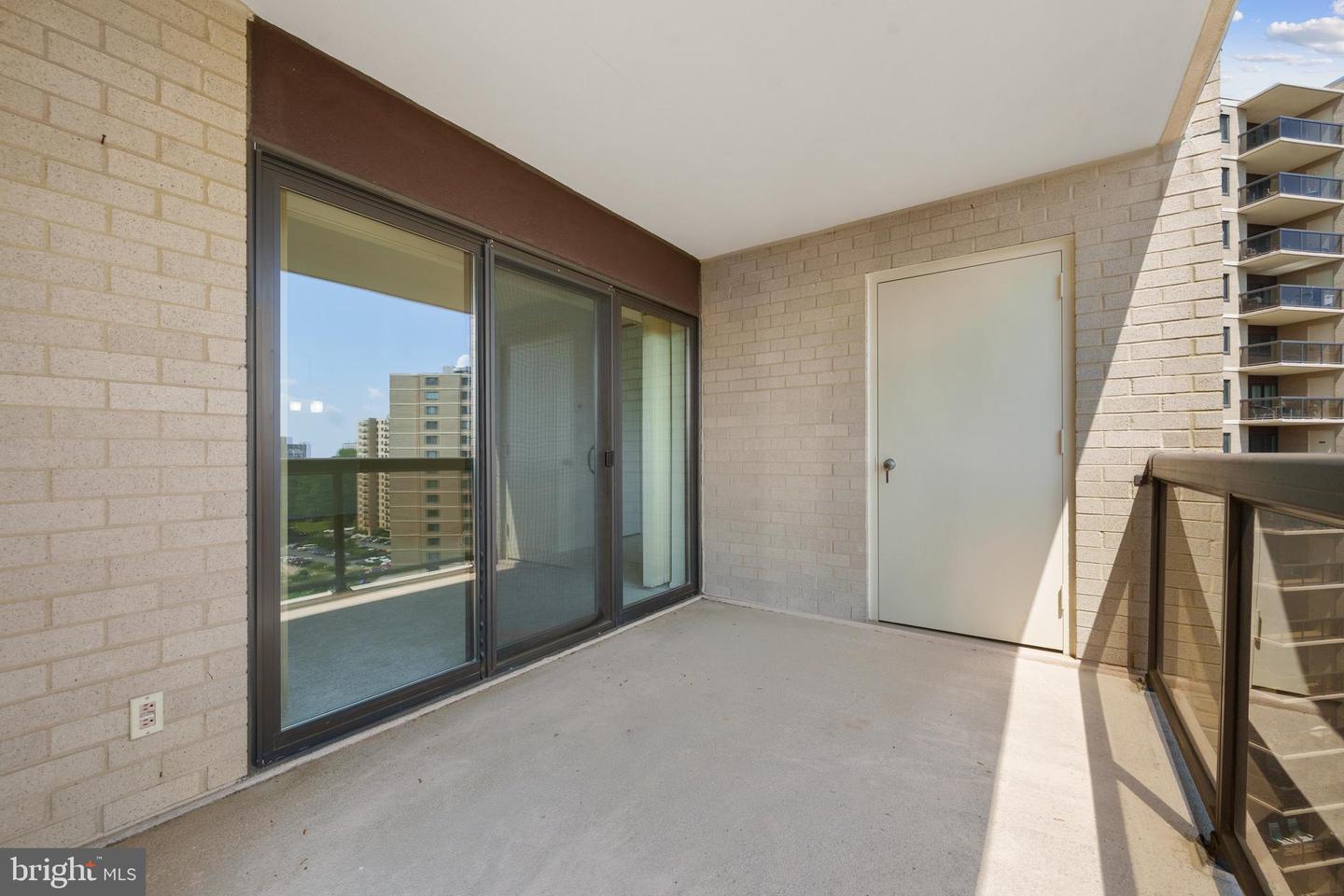 307 YOAKUM PKWY #1105, ALEXANDRIA, Virginia 22304, 2 Bedrooms Bedrooms, ,2 BathroomsBathrooms,Residential,For sale,307 YOAKUM PKWY #1105,VAAX2045634 MLS # VAAX2045634