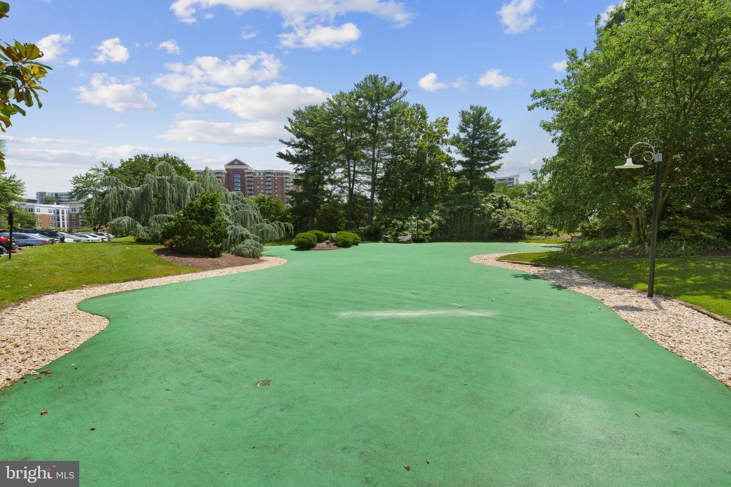 307 YOAKUM PKWY #1105, ALEXANDRIA, Virginia 22304, 2 Bedrooms Bedrooms, ,2 BathroomsBathrooms,Residential,For sale,307 YOAKUM PKWY #1105,VAAX2045634 MLS # VAAX2045634