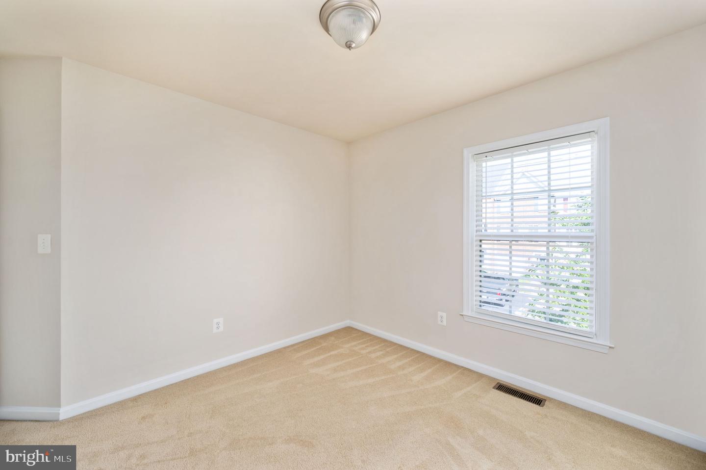 104 REGATTA LN, STAFFORD, Virginia 22554, 4 Bedrooms Bedrooms, ,3 BathroomsBathrooms,Residential,For sale,104 REGATTA LN,VAST2039264 MLS # VAST2039264