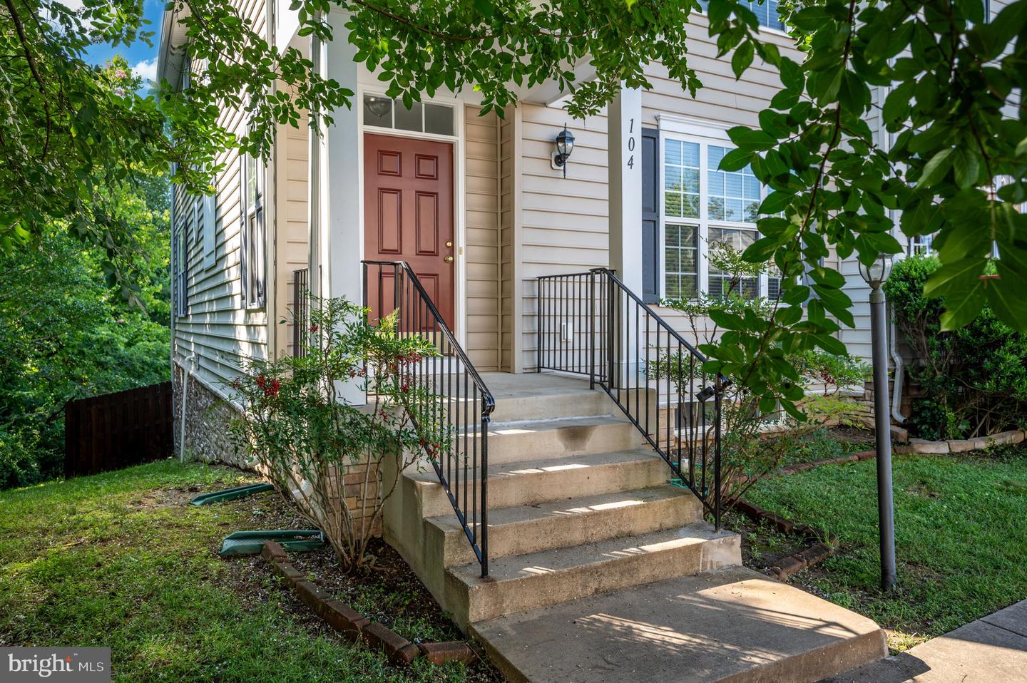 104 REGATTA LN, STAFFORD, Virginia 22554, 4 Bedrooms Bedrooms, ,3 BathroomsBathrooms,Residential,For sale,104 REGATTA LN,VAST2039264 MLS # VAST2039264