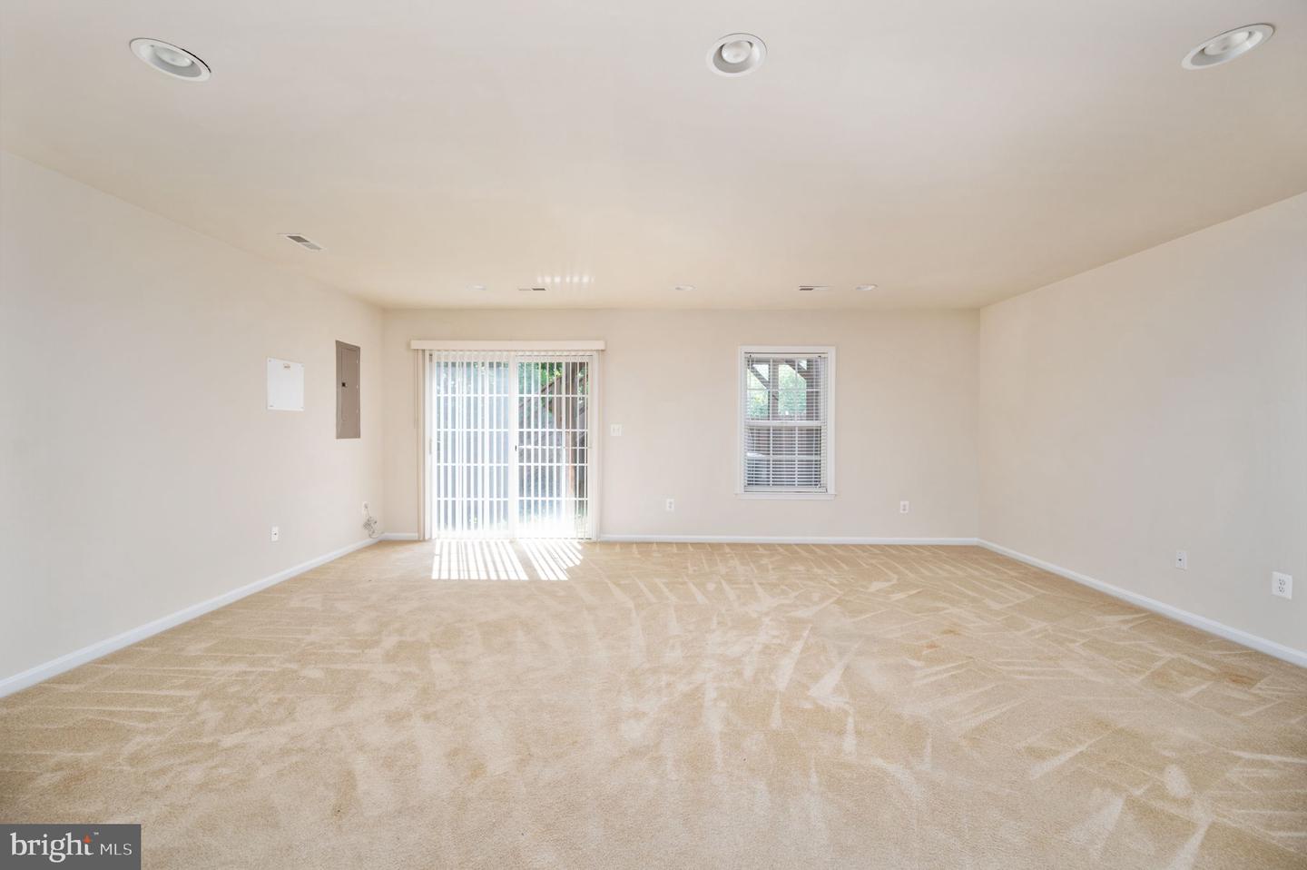 104 REGATTA LN, STAFFORD, Virginia 22554, 4 Bedrooms Bedrooms, ,3 BathroomsBathrooms,Residential,For sale,104 REGATTA LN,VAST2039264 MLS # VAST2039264
