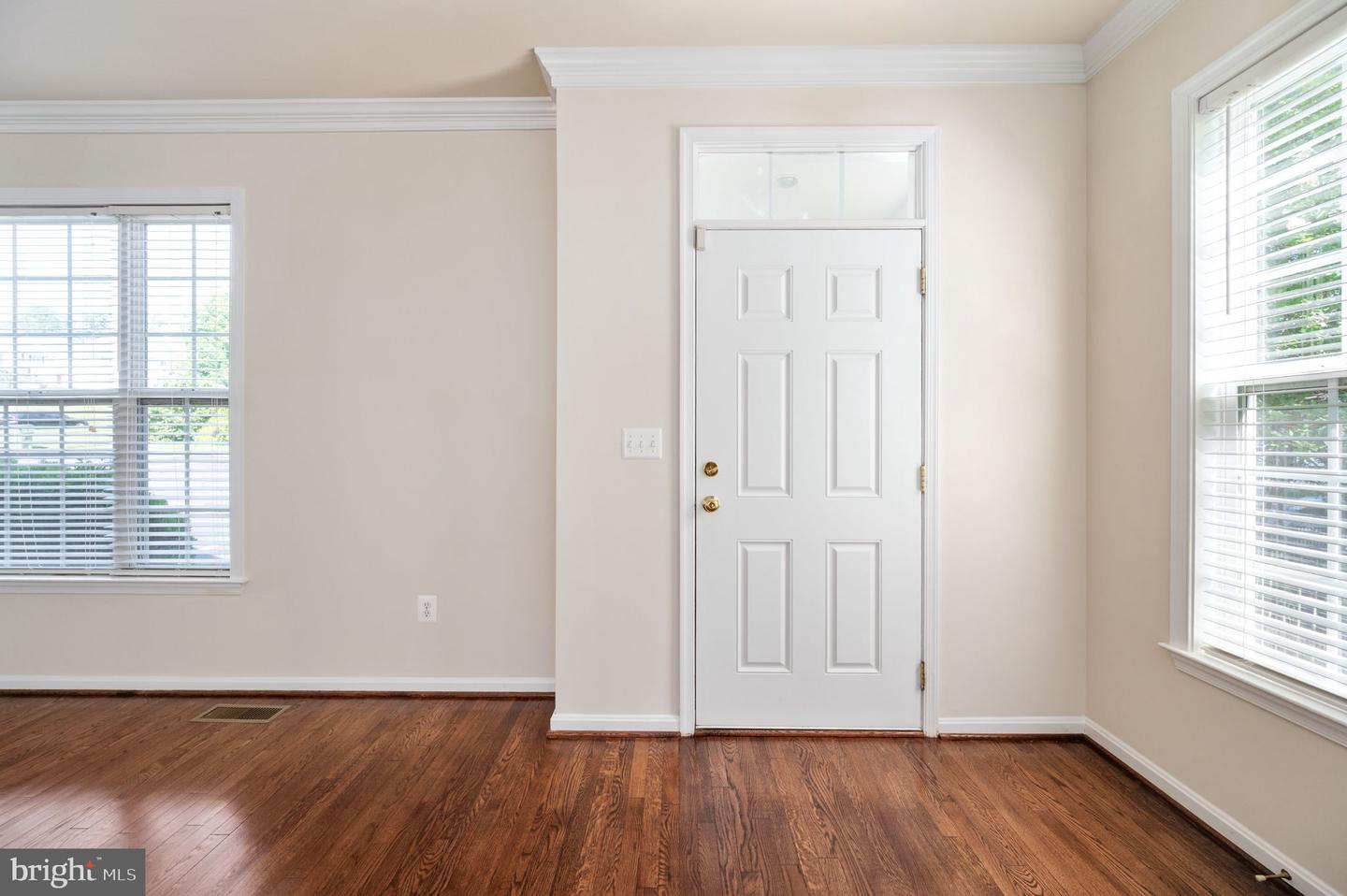 104 REGATTA LN, STAFFORD, Virginia 22554, 4 Bedrooms Bedrooms, ,3 BathroomsBathrooms,Residential,For sale,104 REGATTA LN,VAST2039264 MLS # VAST2039264