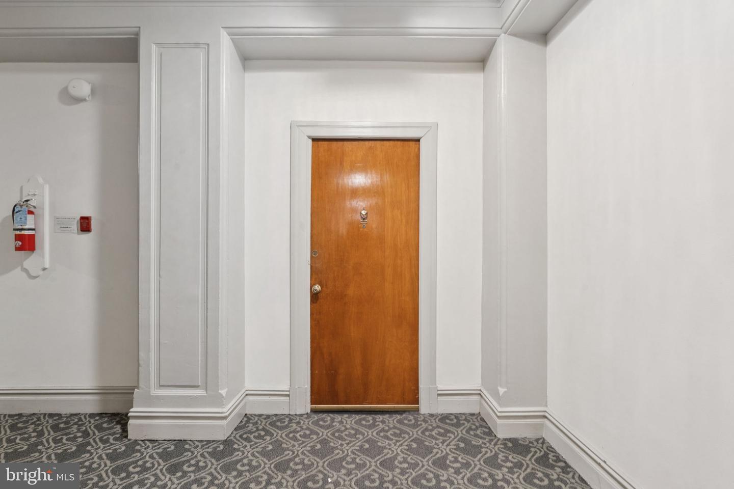 1514 17TH ST NW #114, WASHINGTON, District Of Columbia 20036, 1 Bedroom Bedrooms, ,1 BathroomBathrooms,Residential,For sale,1514 17TH ST NW #114,DCDC2203096 MLS # DCDC2203096