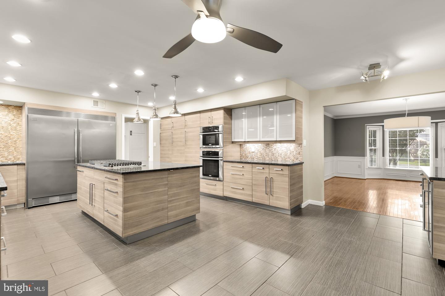 5501 CHESTERMILL CT, FAIRFAX, Virginia 22030, 5 Bedrooms Bedrooms, ,4 BathroomsBathrooms,Residential,For sale,5501 CHESTERMILL CT,VAFX2246010 MLS # VAFX2246010