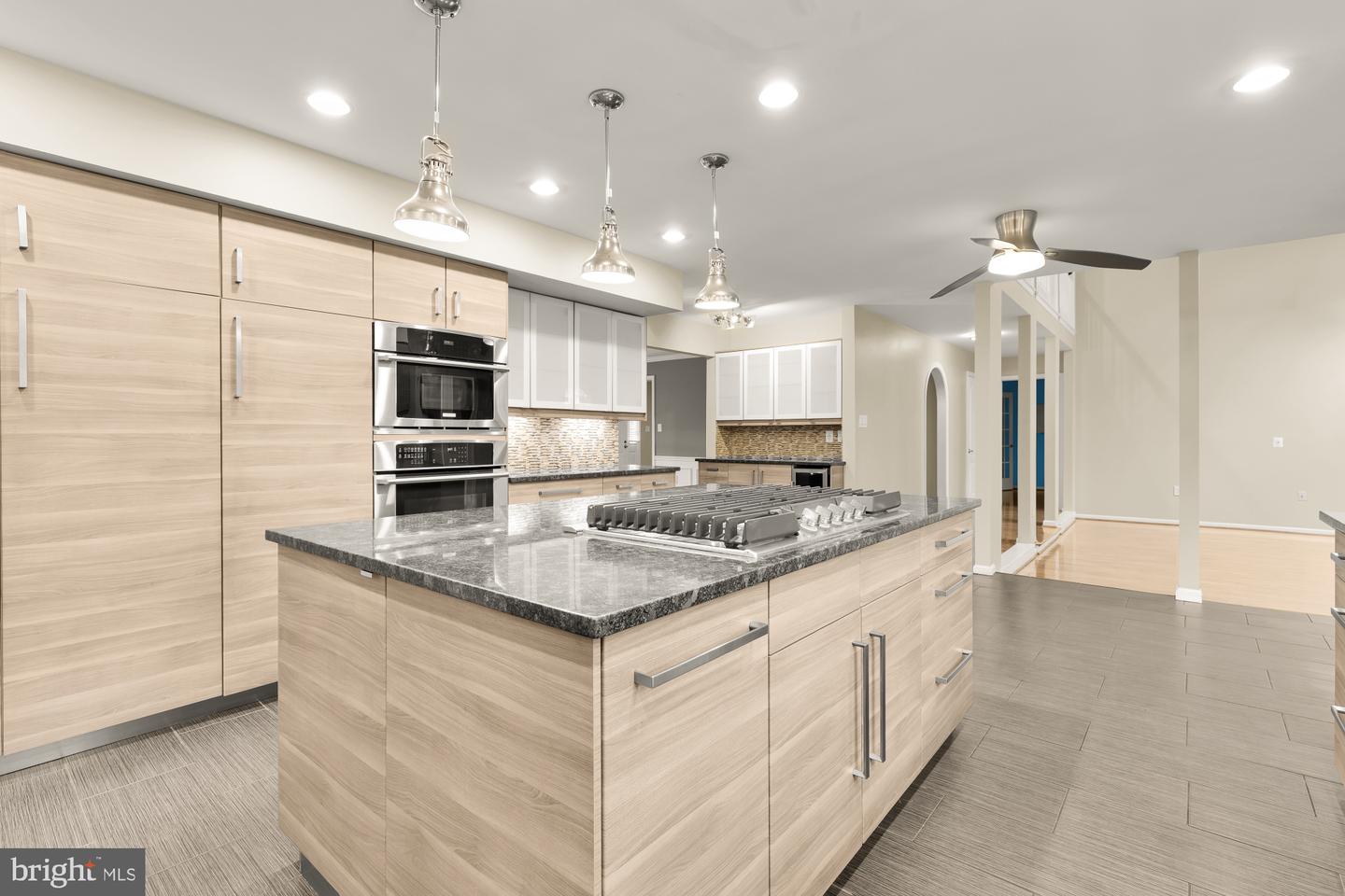5501 CHESTERMILL CT, FAIRFAX, Virginia 22030, 5 Bedrooms Bedrooms, ,4 BathroomsBathrooms,Residential,For sale,5501 CHESTERMILL CT,VAFX2246010 MLS # VAFX2246010
