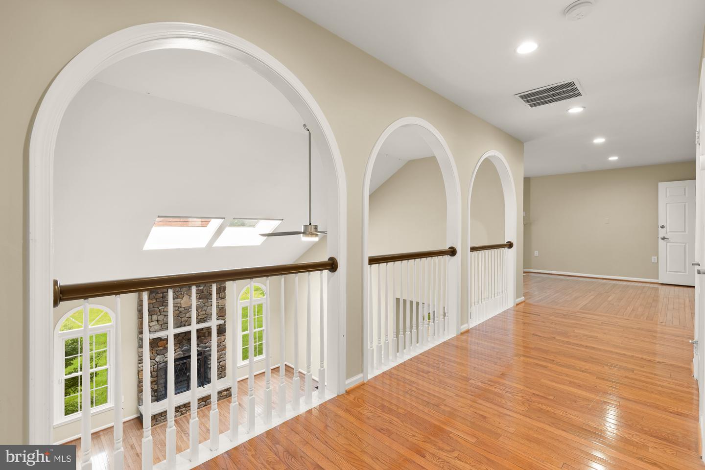 5501 CHESTERMILL CT, FAIRFAX, Virginia 22030, 5 Bedrooms Bedrooms, ,4 BathroomsBathrooms,Residential,For sale,5501 CHESTERMILL CT,VAFX2246010 MLS # VAFX2246010