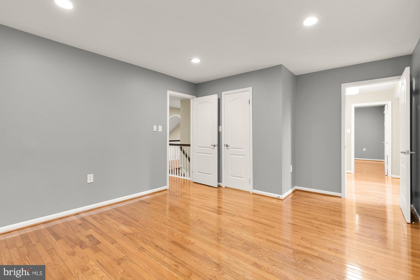 5501 CHESTERMILL CT, FAIRFAX, Virginia 22030, 5 Bedrooms Bedrooms, ,4 BathroomsBathrooms,Residential,For sale,5501 CHESTERMILL CT,VAFX2246010 MLS # VAFX2246010