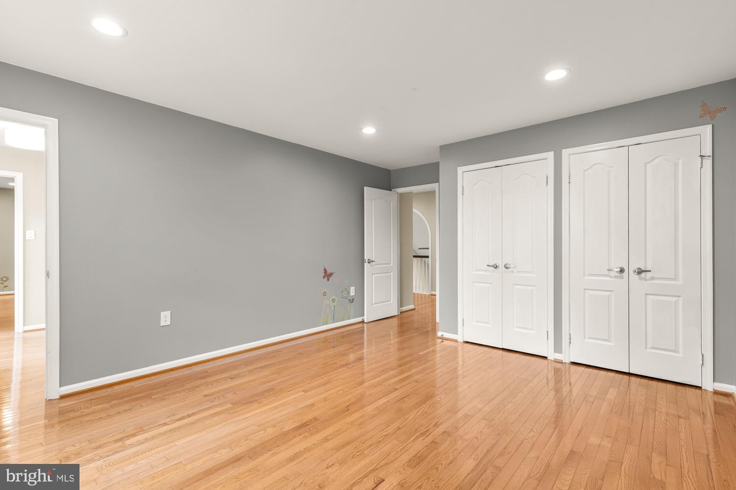 5501 CHESTERMILL CT, FAIRFAX, Virginia 22030, 5 Bedrooms Bedrooms, ,4 BathroomsBathrooms,Residential,For sale,5501 CHESTERMILL CT,VAFX2246010 MLS # VAFX2246010