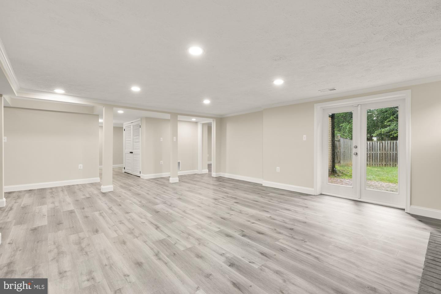 5501 CHESTERMILL CT, FAIRFAX, Virginia 22030, 5 Bedrooms Bedrooms, ,4 BathroomsBathrooms,Residential,For sale,5501 CHESTERMILL CT,VAFX2246010 MLS # VAFX2246010