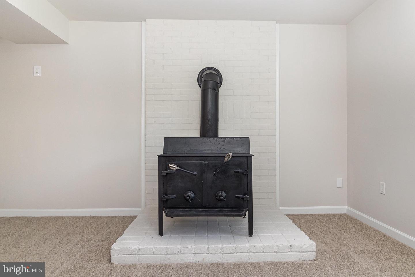 8452 TURNBULL RD, WARRENTON, Virginia 20186, 3 Bedrooms Bedrooms, ,2 BathroomsBathrooms,Residential,For sale,8452 TURNBULL RD,VAFQ2016986 MLS # VAFQ2016986