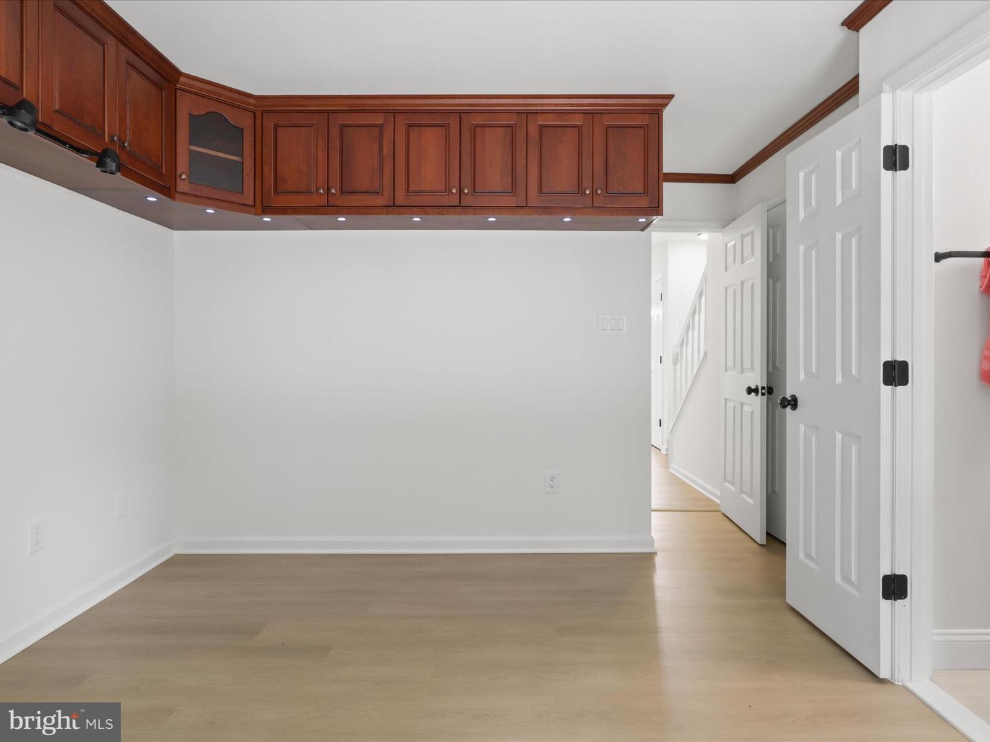 1802-H 9TH ST S, ARLINGTON, Virginia 22204, 3 Bedrooms Bedrooms, ,3 BathroomsBathrooms,Residential,For sale,1802-H 9TH ST S,VAAR2058982 MLS # VAAR2058982