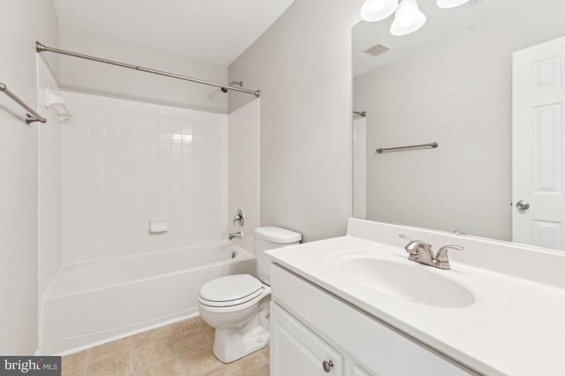 14186 MADRIGAL DR, WOODBRIDGE, Virginia 22193, 3 Bedrooms Bedrooms, ,2 BathroomsBathrooms,Residential,For sale,14186 MADRIGAL DR,VAPW2096826 MLS # VAPW2096826