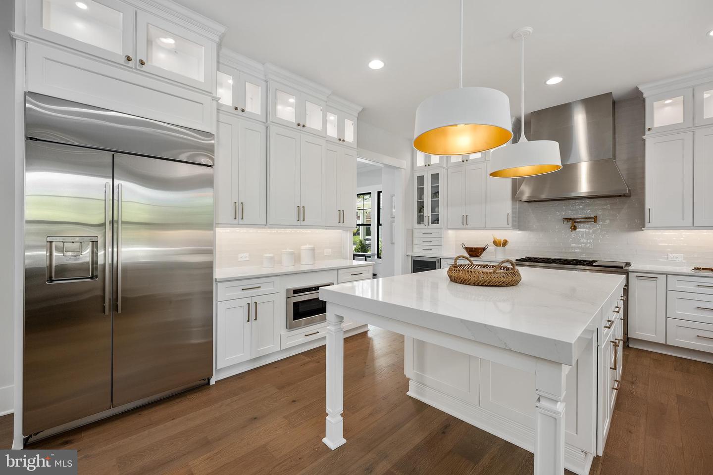 8650 MCHENRY ST, VIENNA, Virginia 22180, 5 Bedrooms Bedrooms, ,5 BathroomsBathrooms,Residential,For sale,8650 MCHENRY ST,VAFX2246966 MLS # VAFX2246966