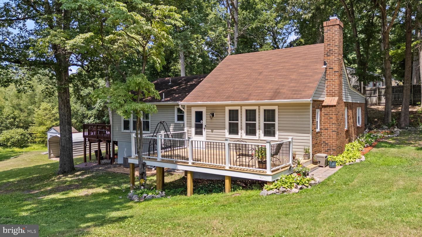 10050 S GENERAL BLVD, NORTH CHESTERFIELD, Virginia 23224, 4 Bedrooms Bedrooms, 6 Rooms Rooms,2 BathroomsBathrooms,Residential,For sale,10050 S GENERAL BLVD,VACF2001186 MLS # VACF2001186