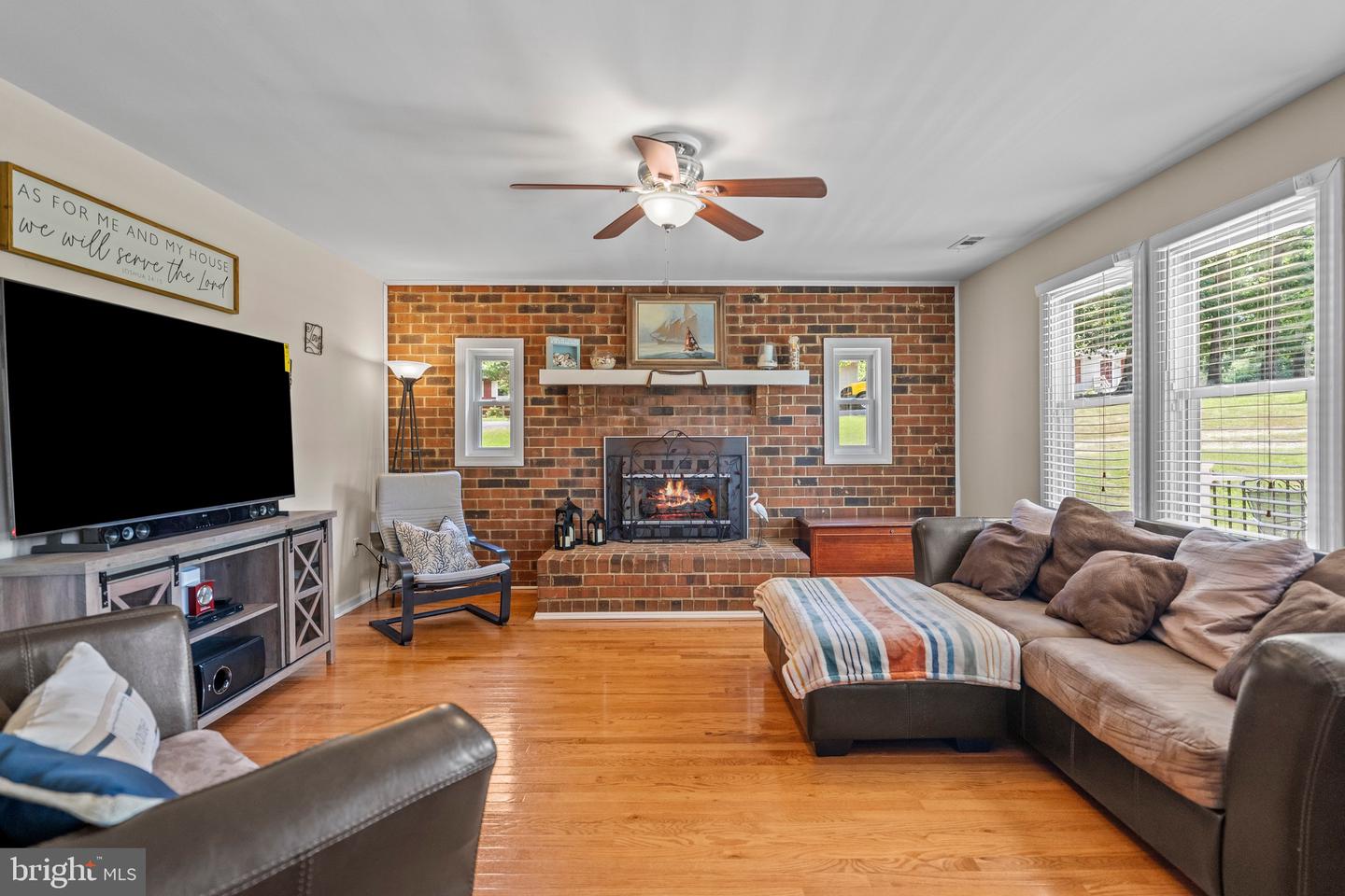 10050 S GENERAL BLVD, NORTH CHESTERFIELD, Virginia 23224, 4 Bedrooms Bedrooms, 6 Rooms Rooms,2 BathroomsBathrooms,Residential,For sale,10050 S GENERAL BLVD,VACF2001186 MLS # VACF2001186