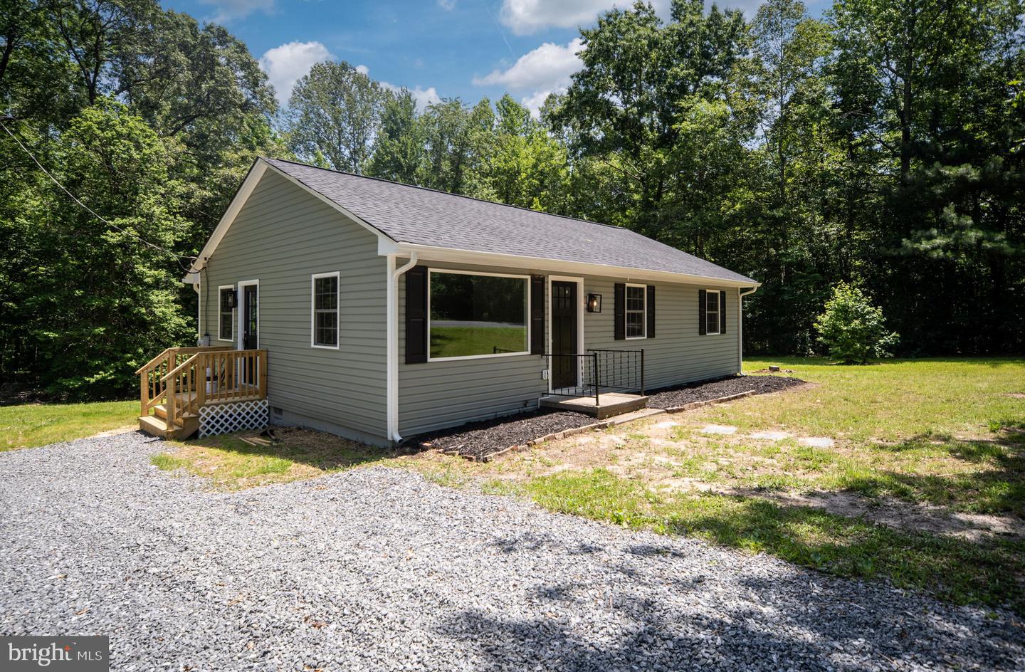 343 FOREST LANE RD, FREDERICKSBURG, Virginia 22405, 3 Bedrooms Bedrooms, ,1 BathroomBathrooms,Residential,For sale,343 FOREST LANE RD,VAST2039740 MLS # VAST2039740