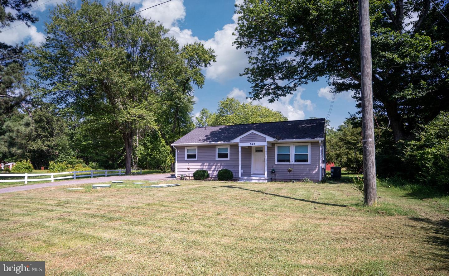 343 FOREST LANE RD, FREDERICKSBURG, Virginia 22405, 3 Bedrooms Bedrooms, ,1 BathroomBathrooms,Residential,For sale,343 FOREST LANE RD,VAST2039740 MLS # VAST2039740
