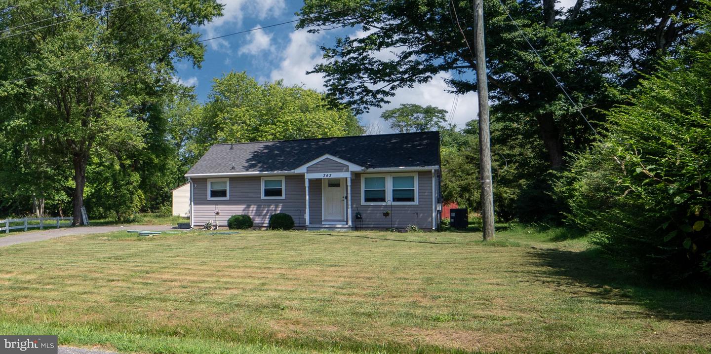 343 FOREST LANE RD, FREDERICKSBURG, Virginia 22405, 3 Bedrooms Bedrooms, ,1 BathroomBathrooms,Residential,For sale,343 FOREST LANE RD,VAST2039740 MLS # VAST2039740
