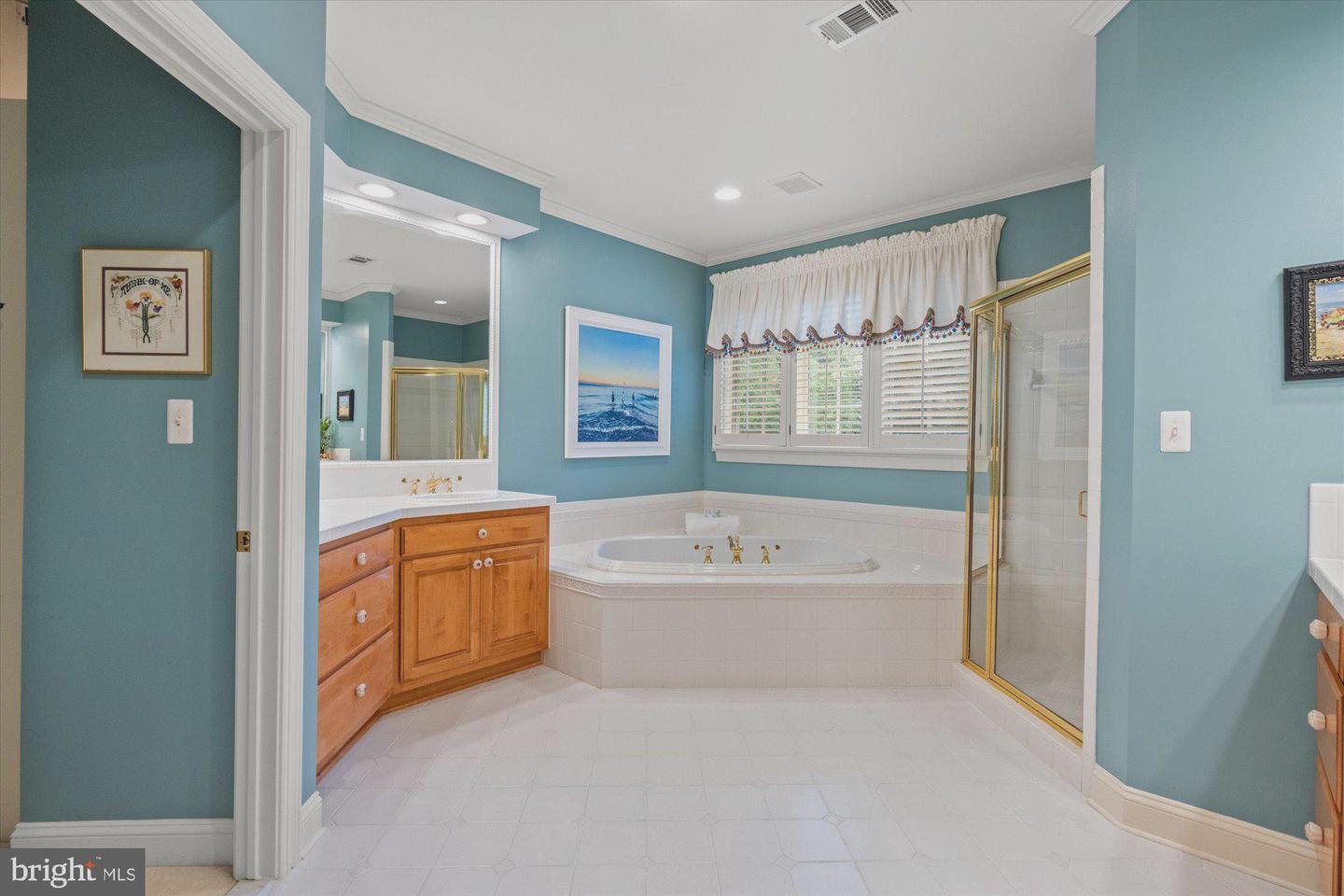 1106 HOBNAIL CT, GREAT FALLS, Virginia 22066, 6 Bedrooms Bedrooms, ,5 BathroomsBathrooms,Residential,For sale,1106 HOBNAIL CT,VAFX2247294 MLS # VAFX2247294