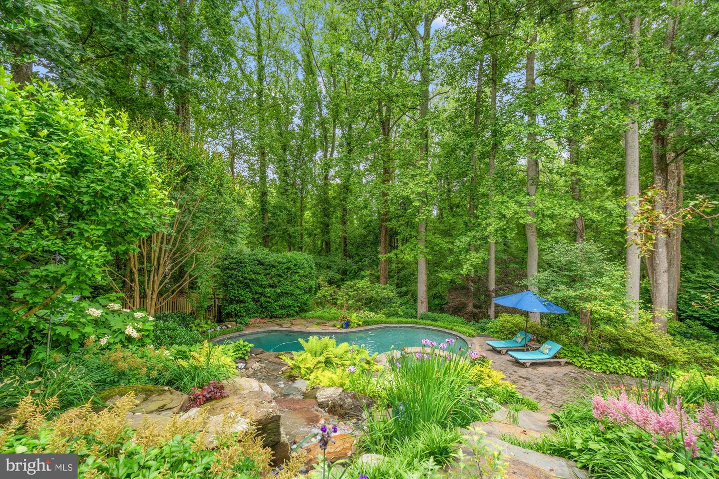 1106 HOBNAIL CT, GREAT FALLS, Virginia 22066, 6 Bedrooms Bedrooms, ,5 BathroomsBathrooms,Residential,For sale,1106 HOBNAIL CT,VAFX2247294 MLS # VAFX2247294