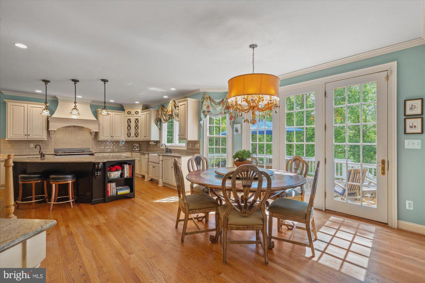 1106 HOBNAIL CT, GREAT FALLS, Virginia 22066, 6 Bedrooms Bedrooms, ,5 BathroomsBathrooms,Residential,For sale,1106 HOBNAIL CT,VAFX2247294 MLS # VAFX2247294