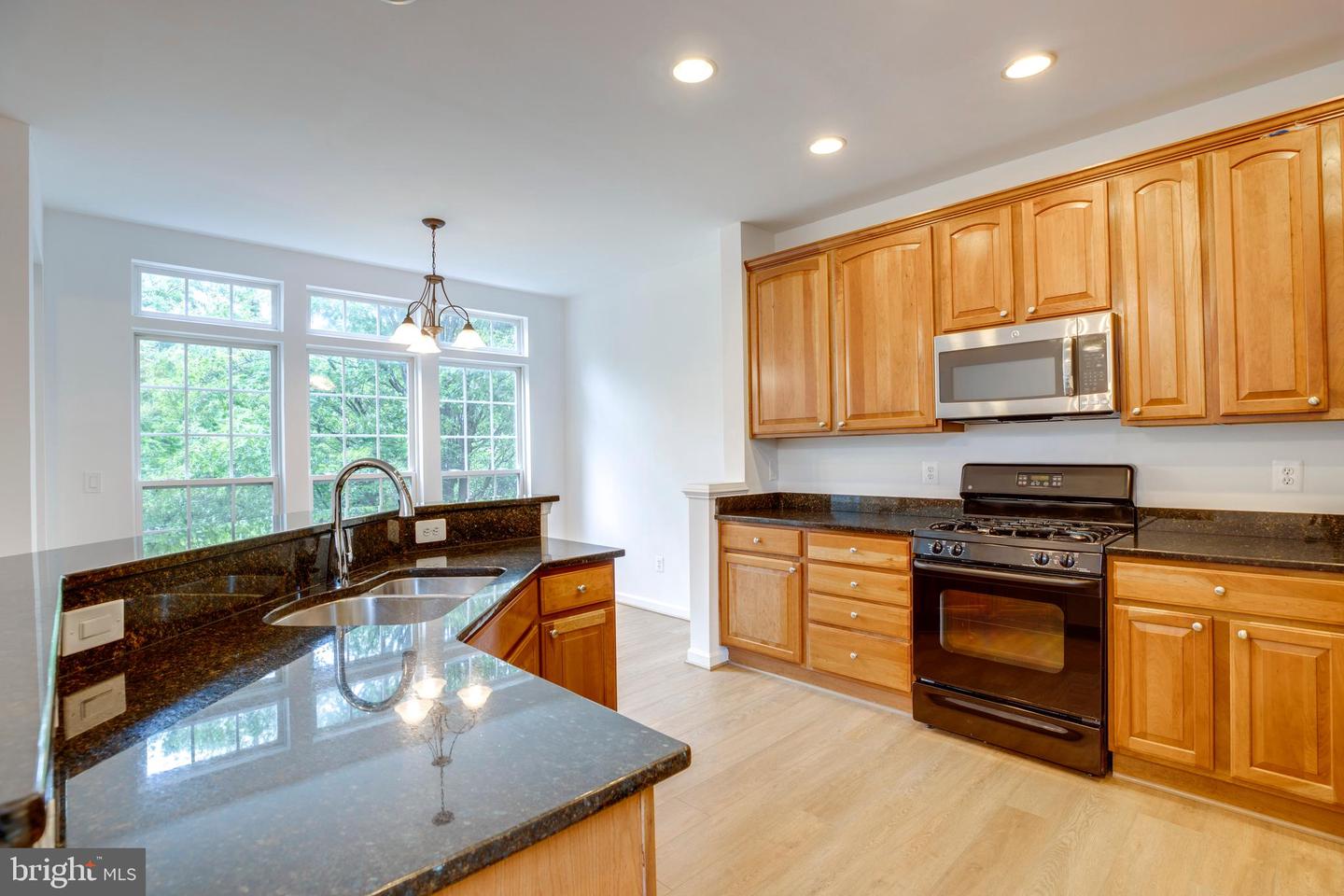 18257 CAMDENHURST DR, GAINESVILLE, Virginia 20155, 4 Bedrooms Bedrooms, ,3 BathroomsBathrooms,Residential,For sale,18257 CAMDENHURST DR,VAPW2097362 MLS # VAPW2097362