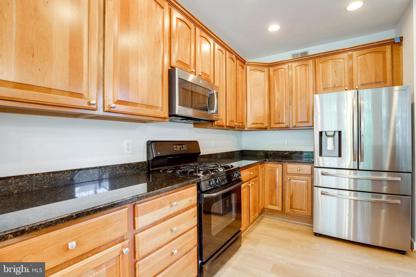 18257 CAMDENHURST DR, GAINESVILLE, Virginia 20155, 4 Bedrooms Bedrooms, ,3 BathroomsBathrooms,Residential,For sale,18257 CAMDENHURST DR,VAPW2097362 MLS # VAPW2097362