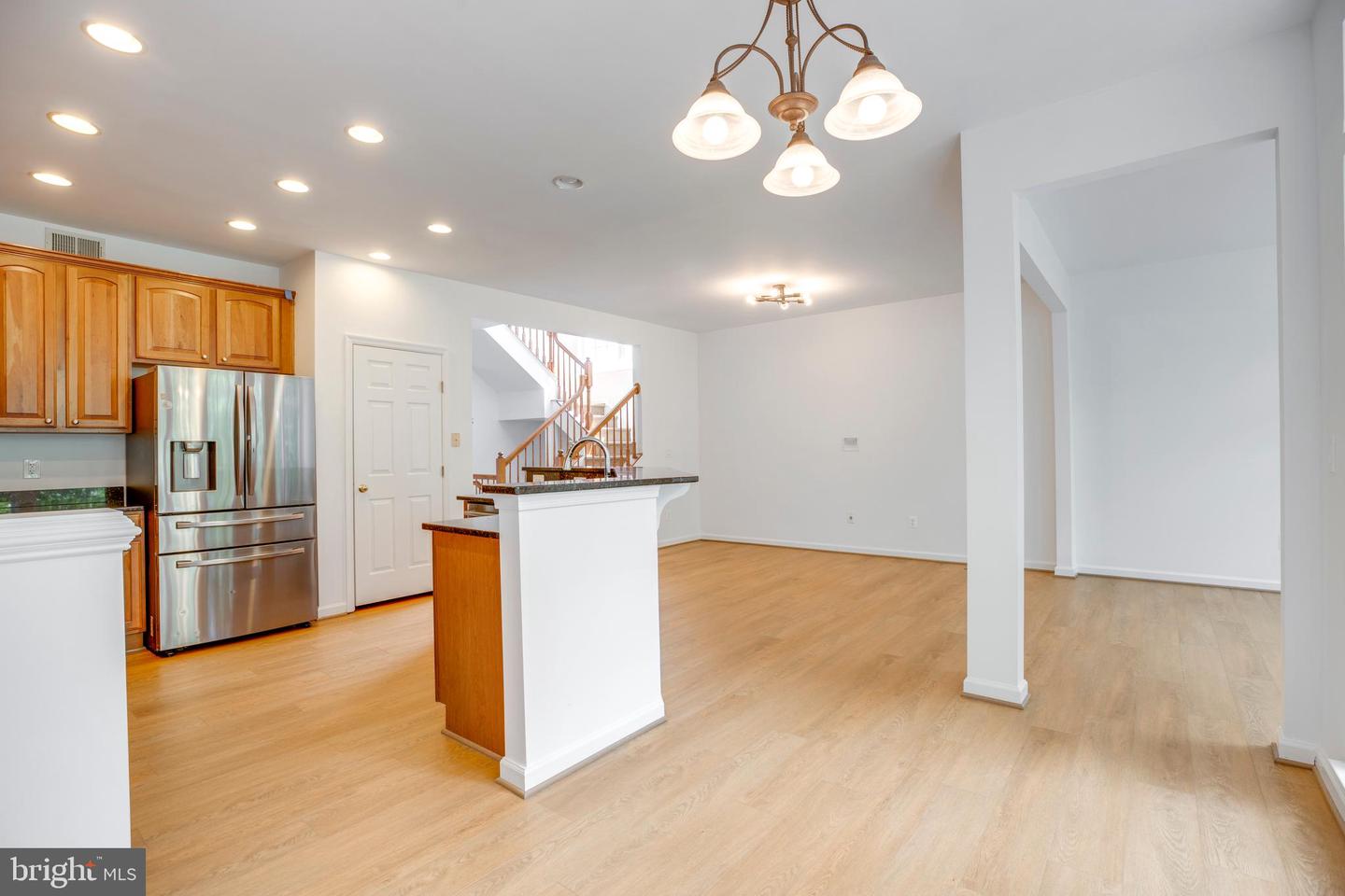 18257 CAMDENHURST DR, GAINESVILLE, Virginia 20155, 4 Bedrooms Bedrooms, ,3 BathroomsBathrooms,Residential,For sale,18257 CAMDENHURST DR,VAPW2097362 MLS # VAPW2097362