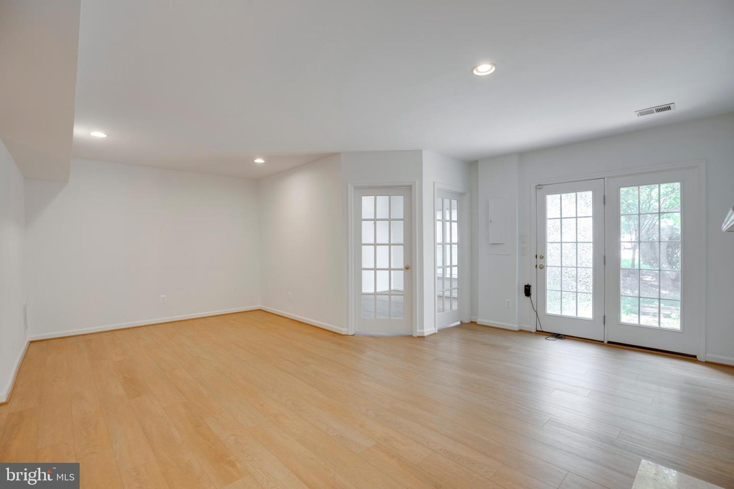 18257 CAMDENHURST DR, GAINESVILLE, Virginia 20155, 4 Bedrooms Bedrooms, ,3 BathroomsBathrooms,Residential,For sale,18257 CAMDENHURST DR,VAPW2097362 MLS # VAPW2097362