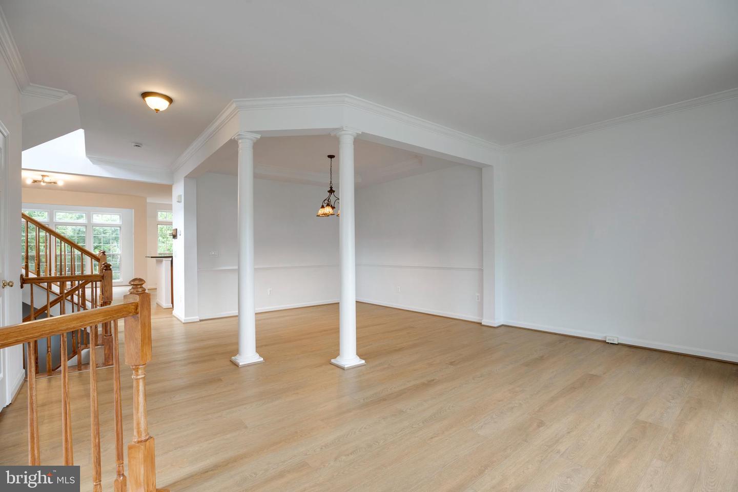 18257 CAMDENHURST DR, GAINESVILLE, Virginia 20155, 4 Bedrooms Bedrooms, ,3 BathroomsBathrooms,Residential,For sale,18257 CAMDENHURST DR,VAPW2097362 MLS # VAPW2097362