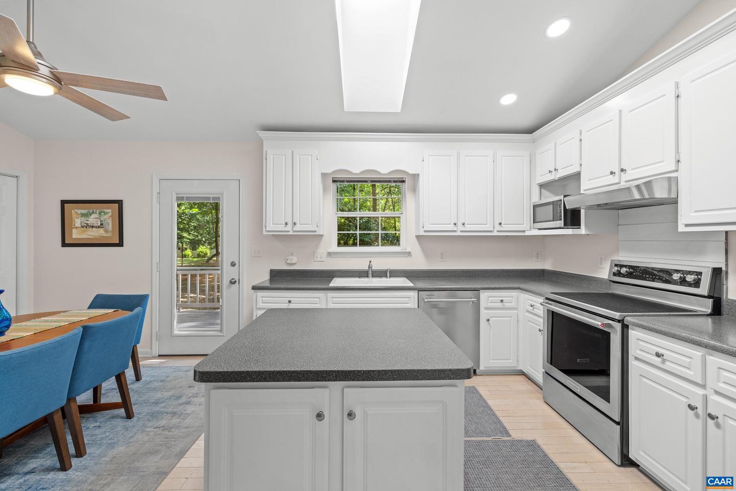 3 WOODRIDGE RD, PALMYRA, Virginia 22963, 3 Bedrooms Bedrooms, ,2 BathroomsBathrooms,Residential,For sale,3 WOODRIDGE RD,665760 MLS # 665760